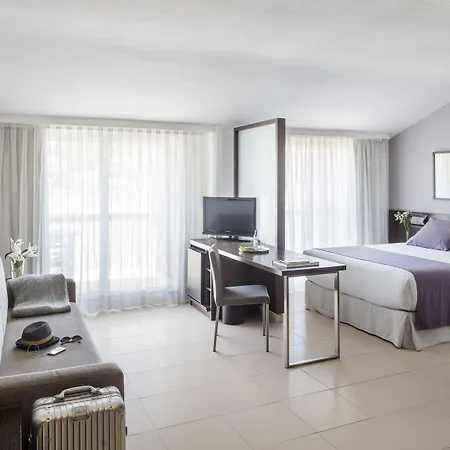 Aqua The Breeze & - - Adults Only - 4sup