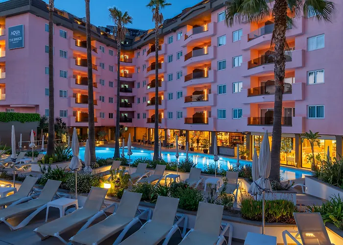 Aqua The Breeze & - - Adults Only - 4sup Hotel