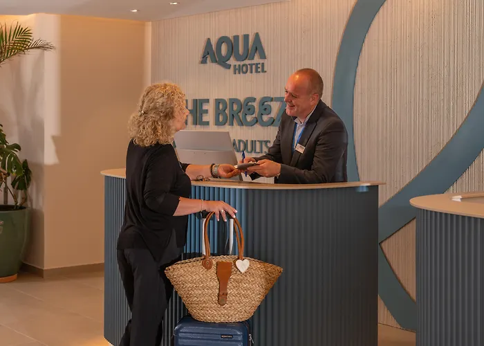 Hotel Aqua The Breeze & - - Adults Only - 4sup