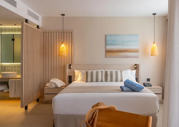 Aqua The Breeze & - - Adults Only - 4sup 4*